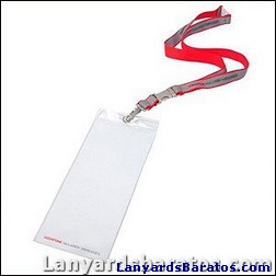 Las tarjetas de identificación pueden ser de muchos tamaños, para tarjetas de credito o simplemente tarjetas de identificación.